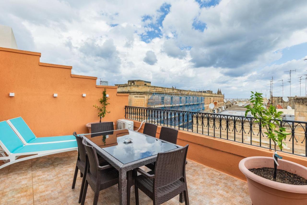 Fantastic 3 Bedroom Duplex Penthouse With Terrace Σλιέμα Εξωτερικό φωτογραφία